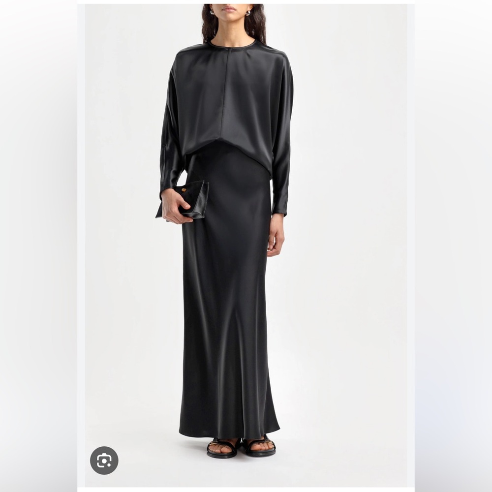 💫 Zara Satin Effect Blouse - NWT💫 - Picture 4 of 14